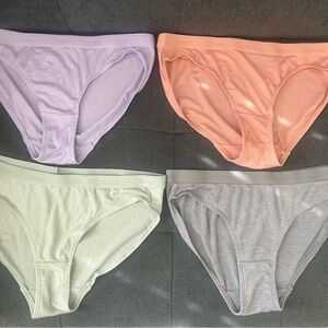 Hanes Girls underwear - Light Purple, Peach, Mint, Gray